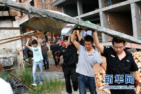 浙江温岭鞋厂发生火灾致7死2伤